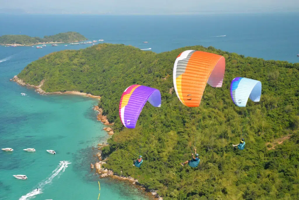 supair-parapente-en-a-birdy2-1024x684-jpg-1.webp
